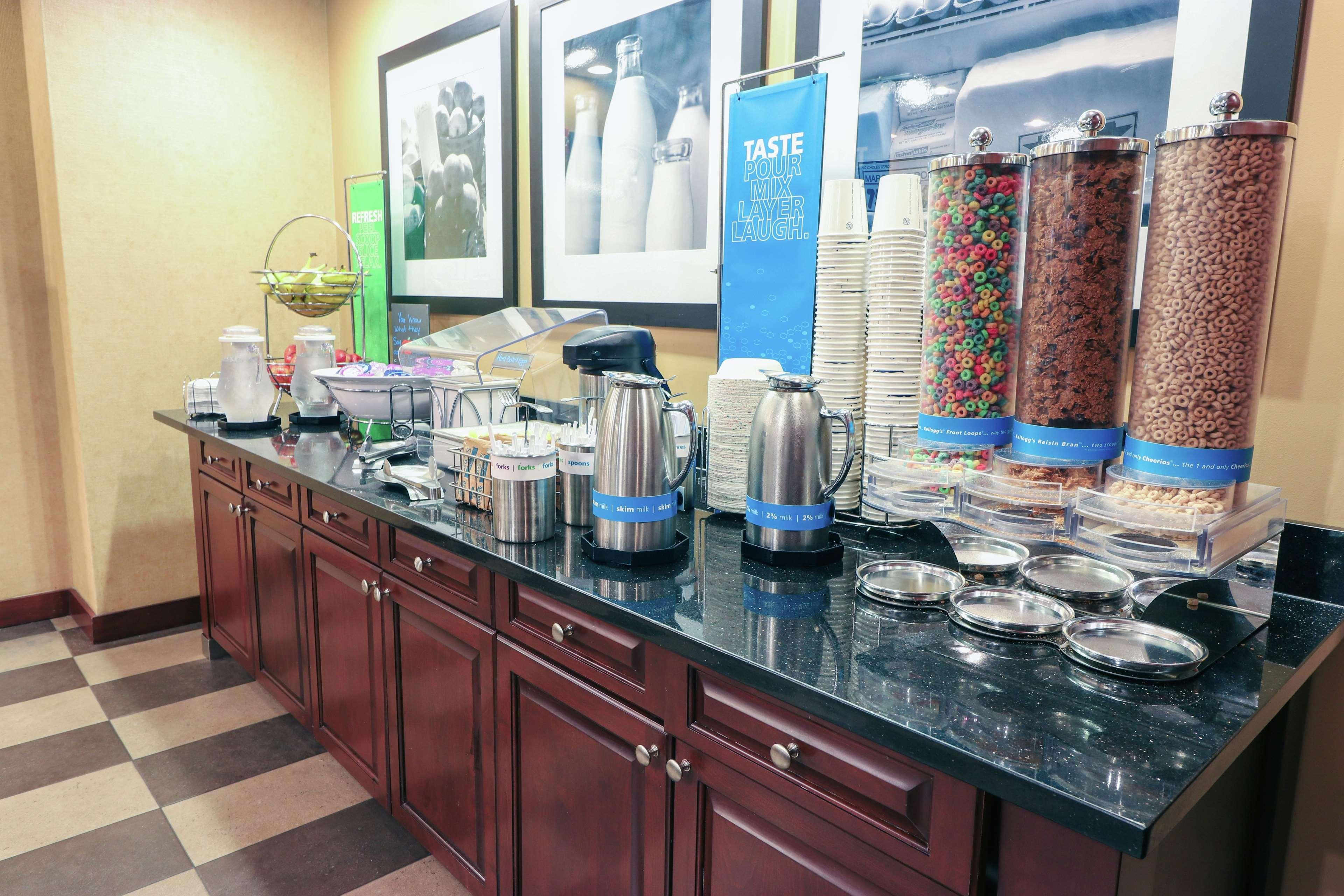 Hampton Inn Lincolnton Экстерьер фото