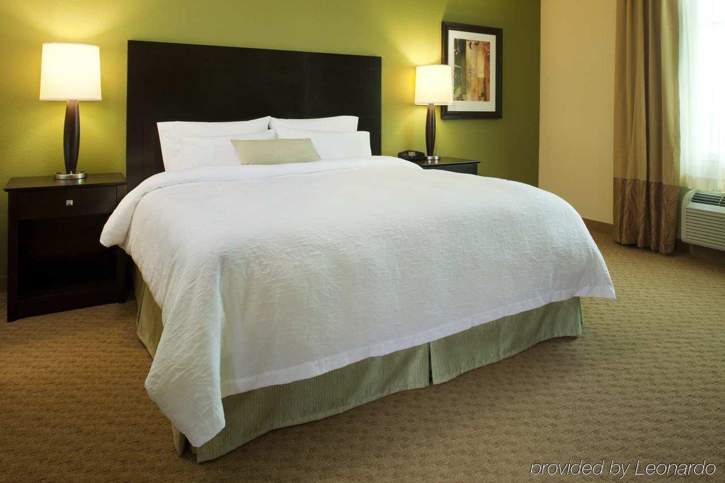 Hampton Inn Lincolnton Номер фото